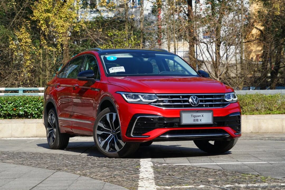 我们此次试驾的途观x搭载了一台第三代ea888 380tsi发动机,其最大功率