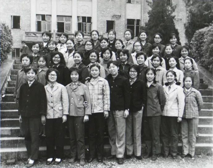 老照片- 77-78级大学生: 一个时代的符号(ZT) | www.wenxuecity.com 老照片- 77-78级大学生: 一个时代的符号(ZT) | www.wenxuecity.com