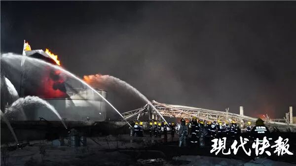直击响水“3·21”爆炸后现场：不留死角 不落一人
