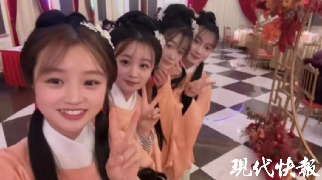 做家政、当职业伴娘，00后“捞小钱钱”不走寻常路