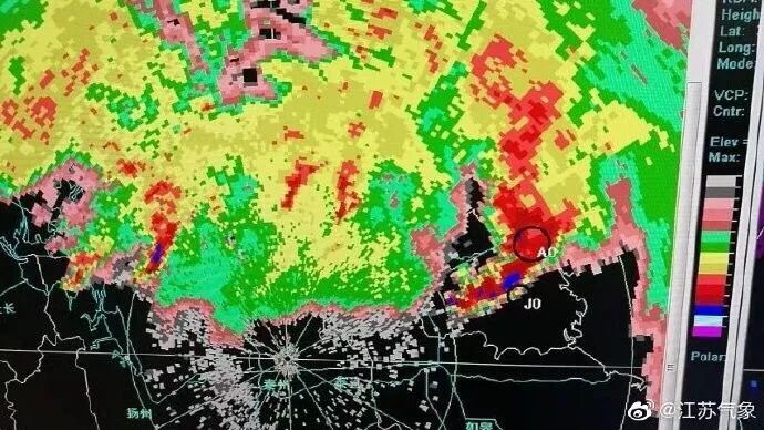 紧急 江苏暴雨橙色预警 盐城东台可能出现龙卷风
