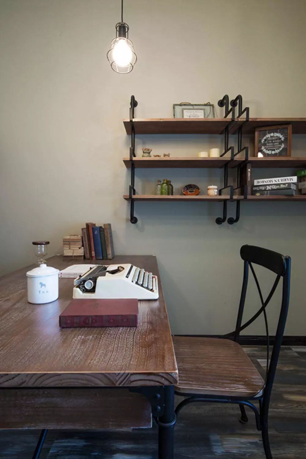 76平米混搭怀旧风，尽显小资风情