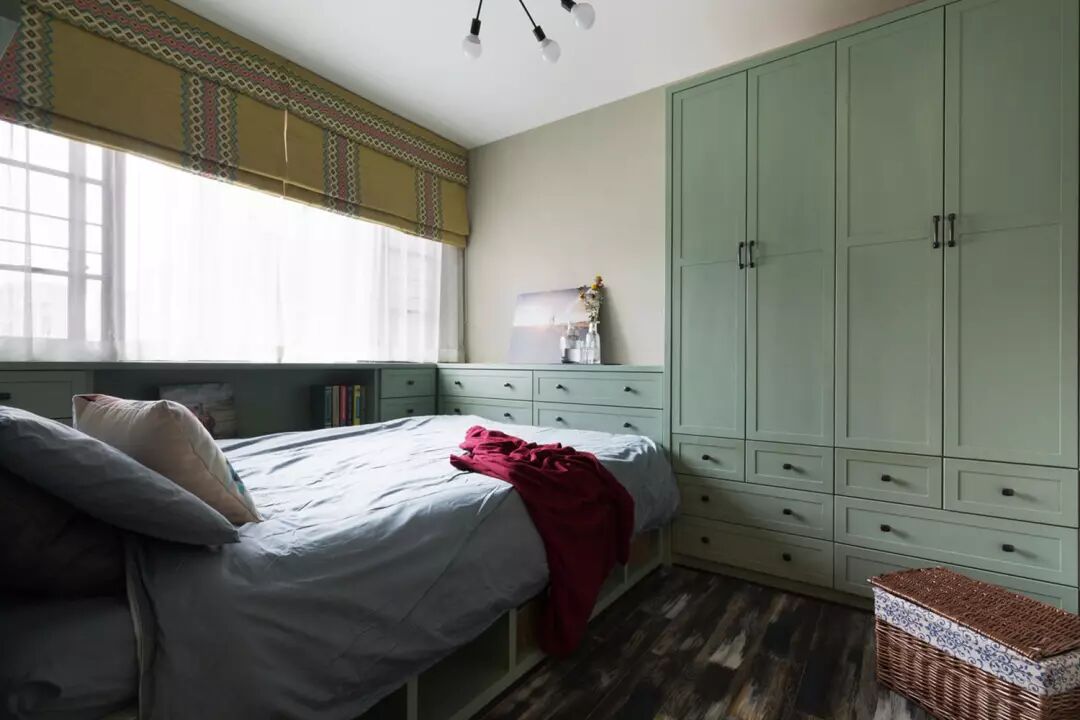 76平米混搭怀旧风，尽显小资风情