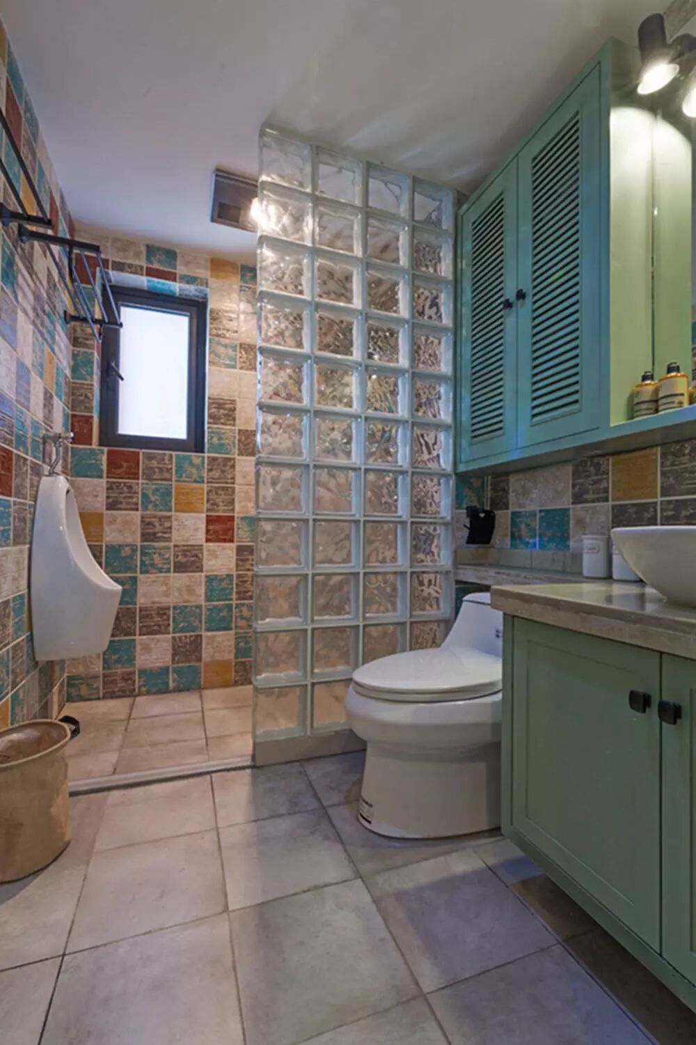 76平米混搭怀旧风，尽显小资风情