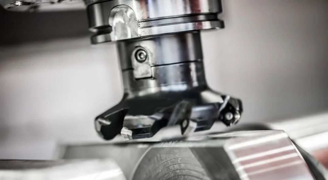 电镀技术：为机械部件披上“钢铁战衣”