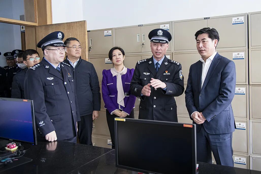 张刚同志到分局走访慰问