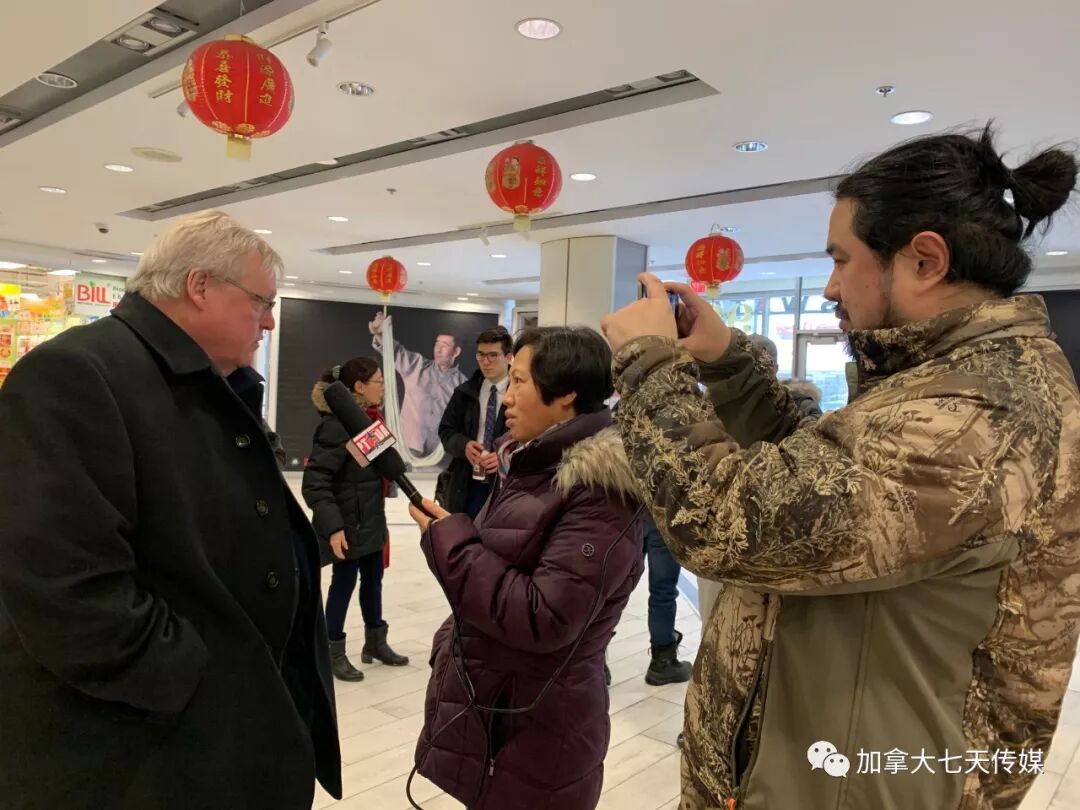 加拿大联邦、魁省议员现身蒙特利尔唐人街，为华人打Call