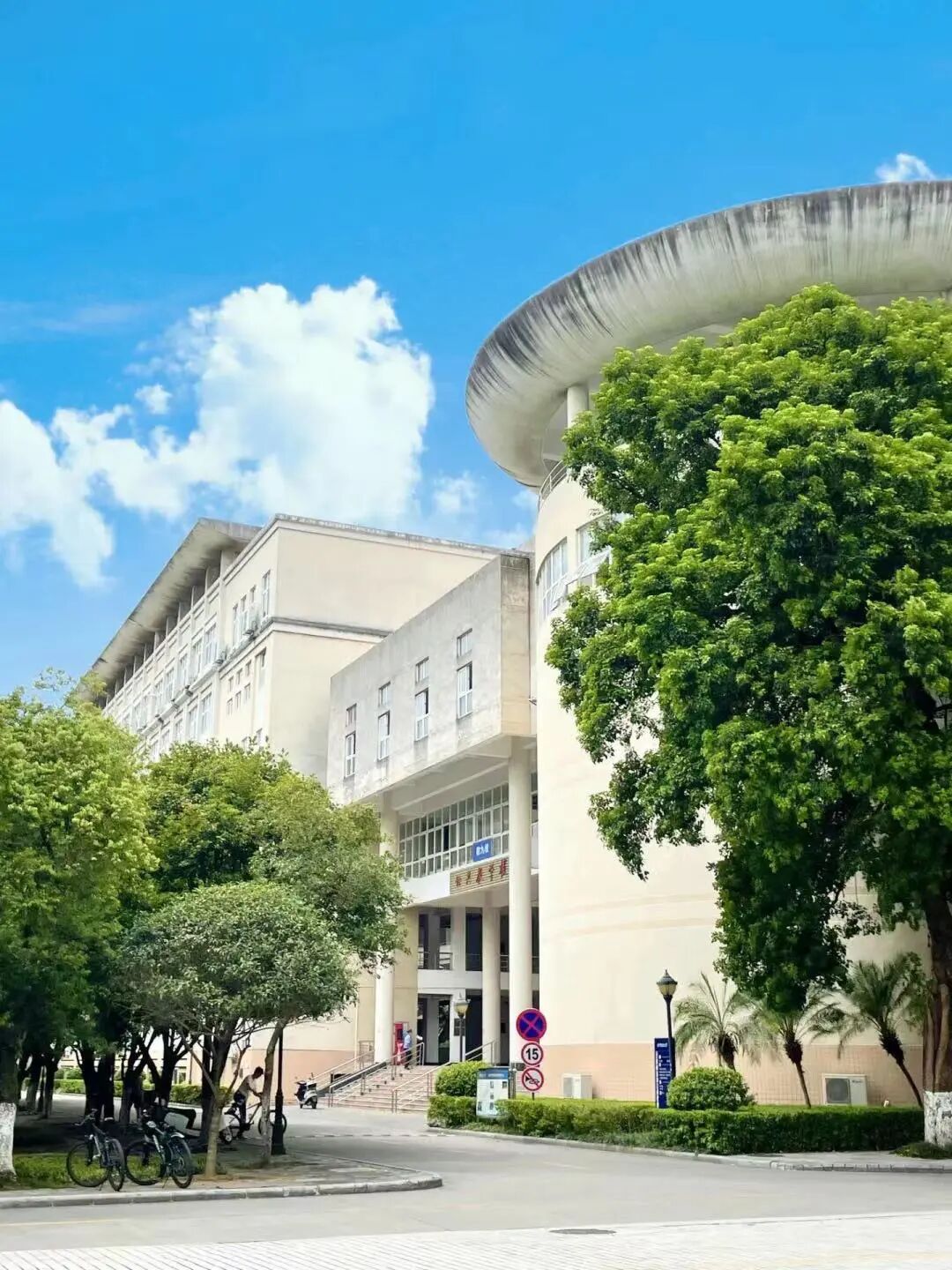 教务系统管理系统桂林理工大学_桂林理工大学教务处网登录_桂林理工大学教务处