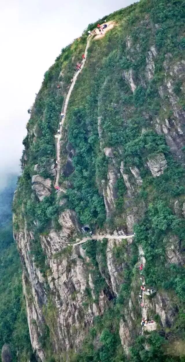 【惊险金子山】1.21南岳小华山 广东最恐怖玻璃天桥