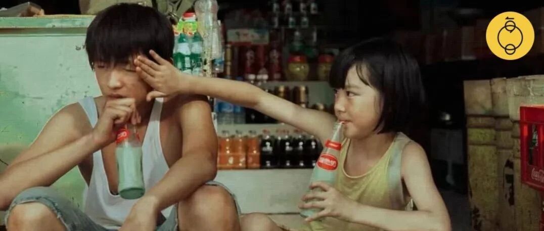 小镇青年，没钱，敢花