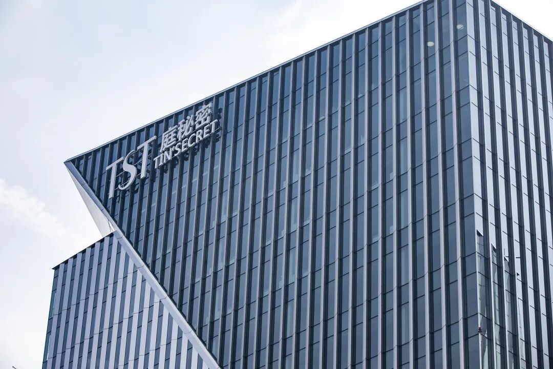 700多天，张庭夫妇死灰复燃，千万宝妈们该何去何从？