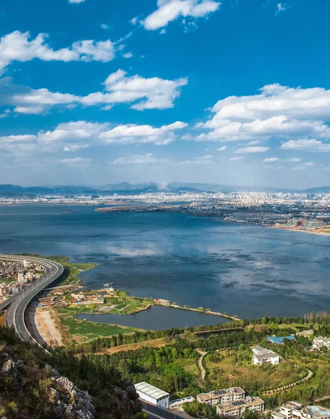 【春城秀】昆明经典旅游攻略，一篇带你玩转春城美景!