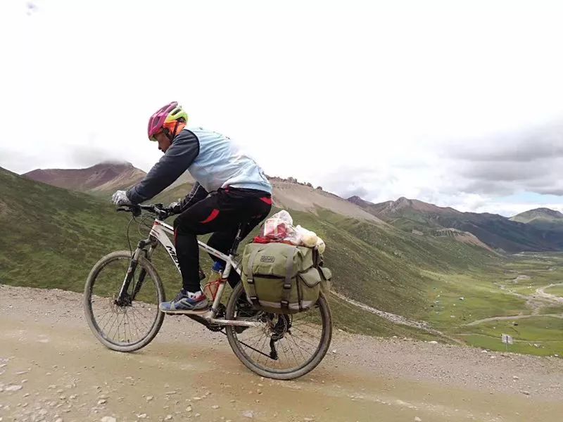 從無法下床到4次騎行西藏，55歲的他真棒！ 未分類 第1張