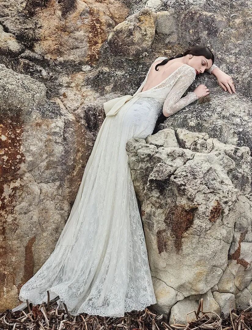 180cm"巴西第一蛇系美人"爆红,凸嘴素颜照引网友痴汉笑:美得好高级!