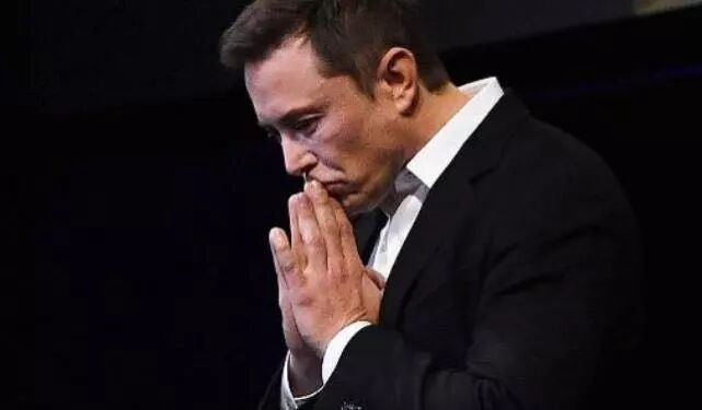 高通、招商局、顺丰入围小米基石投资者；ofo 再次调整押金机制；特斯拉否认暂停接收中国新订单…