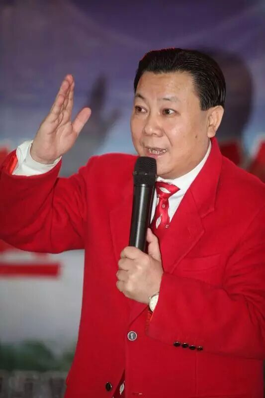 许明(博士) 中国十大金牌讲师 北京大学兼职教授 客户优质服务型导师