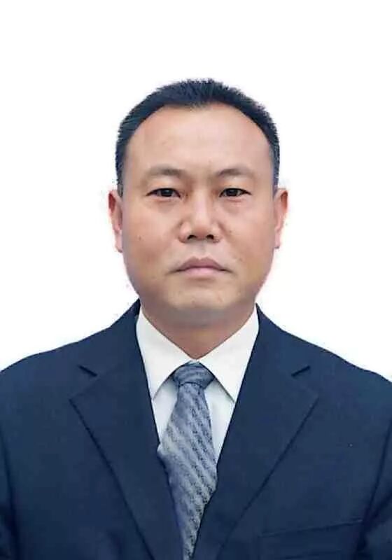 杨晓明,男,汉族,1978年12月生,云南嵩明人,大学学历,中共党员,1998年8