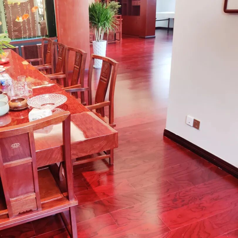 蜂巢易网卢塞恩小镇 (16).jpg