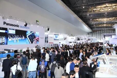 上海会展中心地址_上海会展中心展览_上海会展中心在什么路