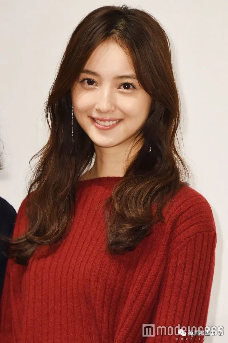 日本顶级女神佐佐木希被家暴出轨 老公多人运动 约av女星 网友 暴殄天物 每日精选微信公众号文章