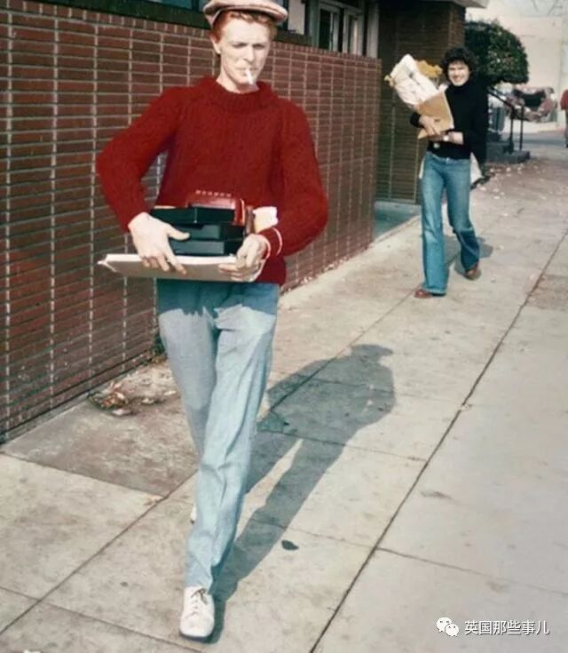 刘耀文的狗土豆照片_土豆照片_一个土豆照片