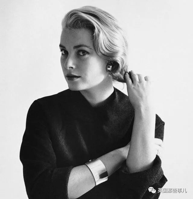 刘耀文的狗土豆照片_一个土豆照片_土豆照片