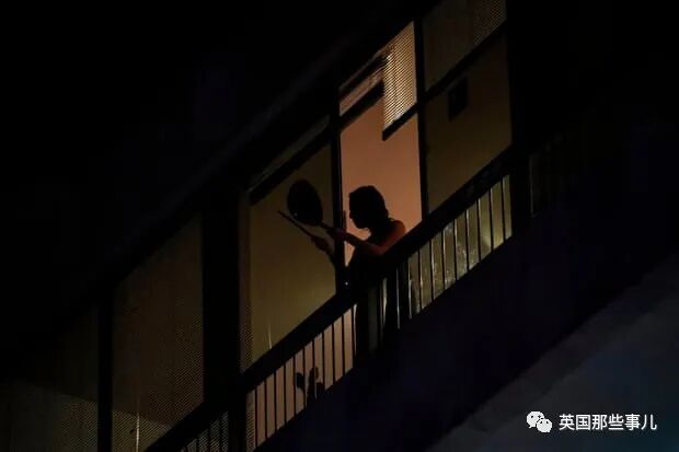 26亿人隔离，全球确诊超50万！西班牙死亡人数超中国，面对挣扎的各国，中国出手（组图） - 63