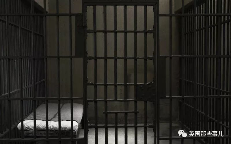 9歲女兒撒謊還欺負同學 媽把她卧室改成拘留中心(組圖)