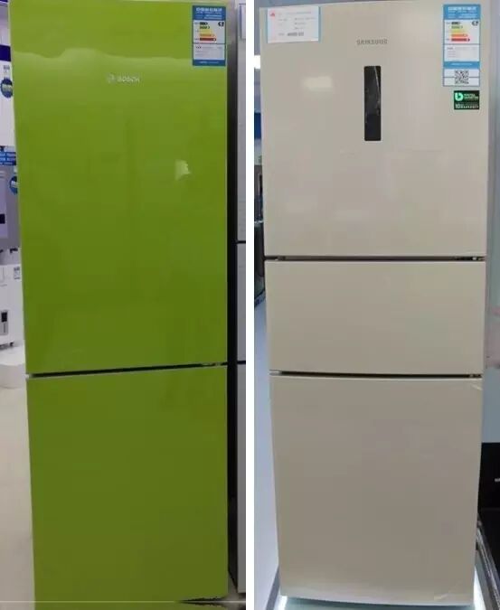 松下301升双门无霜冰箱(左图) 原价:4828元 促销价: 3299元 海尔 331