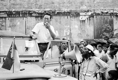 新加坡为什么全是华人 新加坡基本是华人，为何一独立就废除汉语？