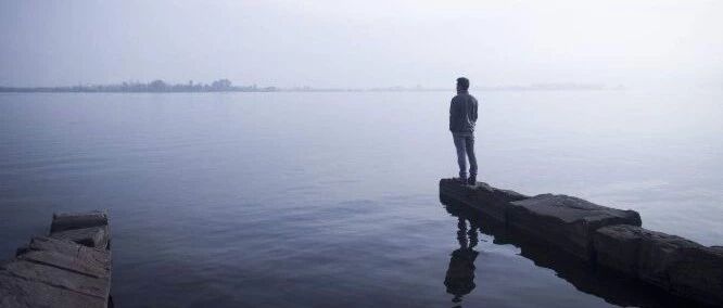 一场20年的同学聚会，告诉你什么叫失败的人生！