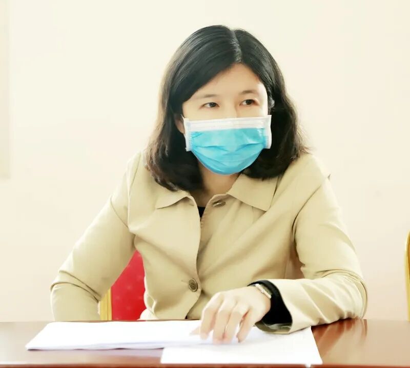 冯海燕到包联社区督导疫情防控工作