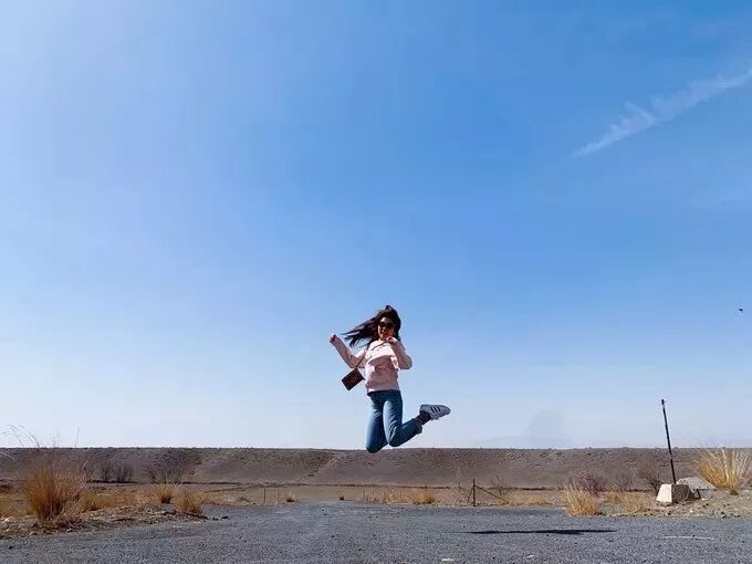 新疆几点钟天亮_新疆几点天亮_新疆几点天黑几点天亮