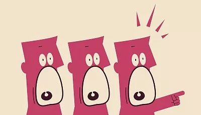 四天时间 十三个灭火器从高楼被两个熊孩子砸下