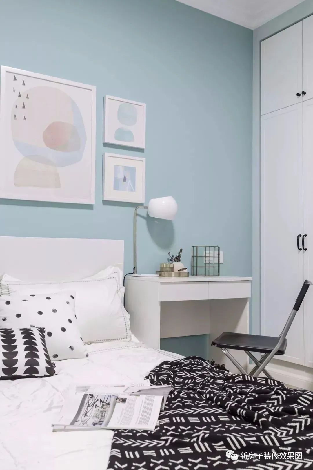 110㎡現代簡約浪漫三房室，清新藍色牆面搭配白色定制收納櫃太讚了 家居 第18張