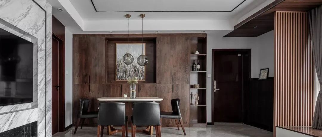 103㎡现代简约风三居室，大理石墙面和原木柜子搭配大气简洁有格调