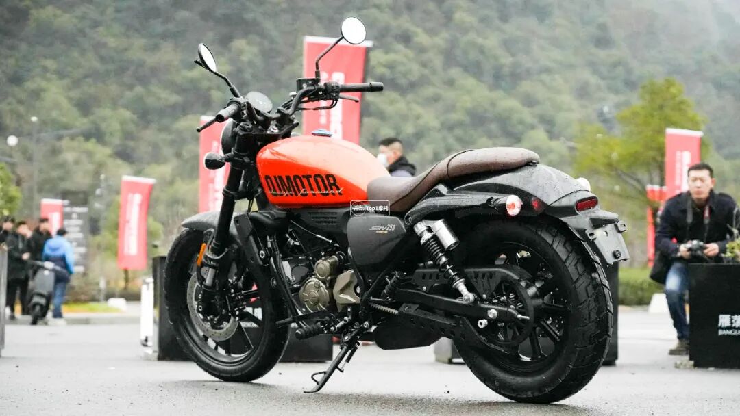 低价高配碾压同级对手,qjmotor闪250新车实拍——veecar|汽车改装