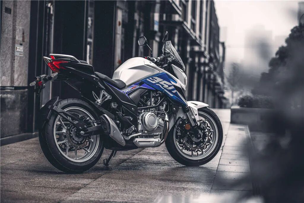 力帆kp350周年纪念版上市,降幅接近5千!-爱卡汽车爱咖号