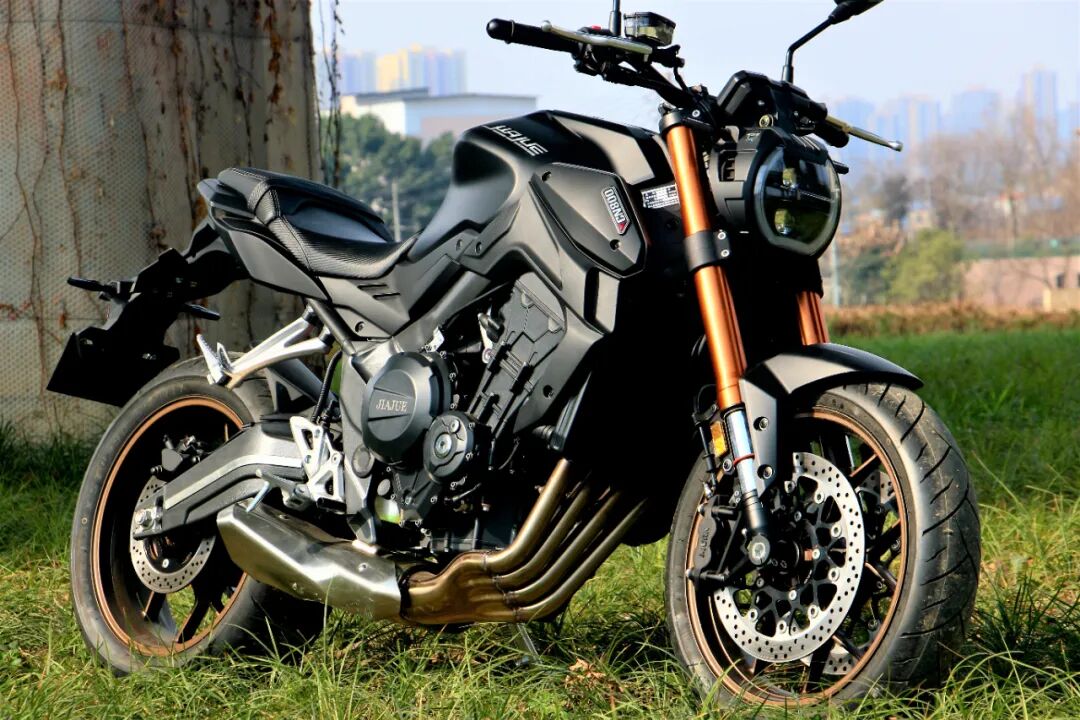 嘉爵cn800四缸街车陆续到店,车友试驾之后竟然这么说!-爱卡汽车爱咖号