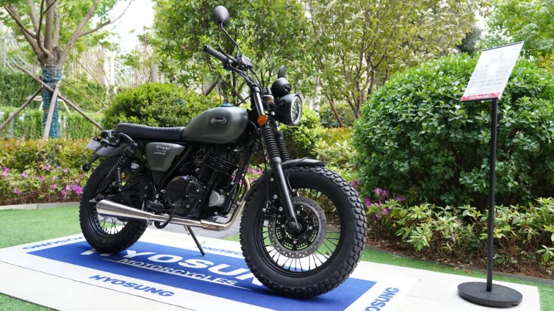 25980元起,轻骑大韩驯风300上市,还有多款新车同场发布