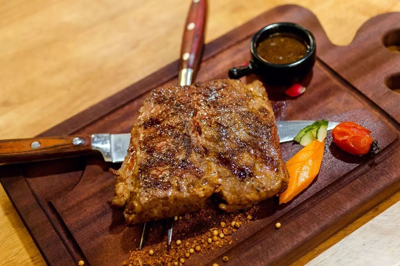 当然小编最爱的还是他们做的牛排!