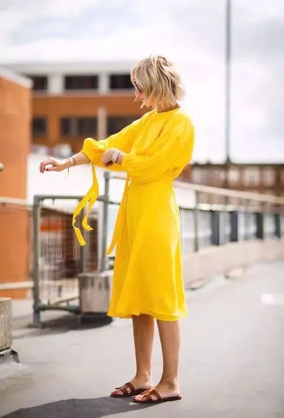 靚麗而明媚的黃色，才是這個夏天最養眼時髦的打開方式！ 時尚 第22張