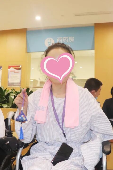 成都顾连锦宸康复医院端午节患者活动