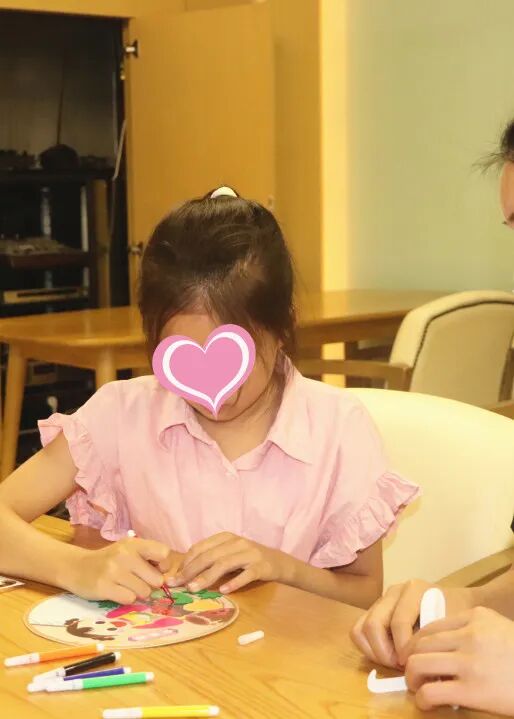 成都顾连锦宸康复医院端午节患者活动