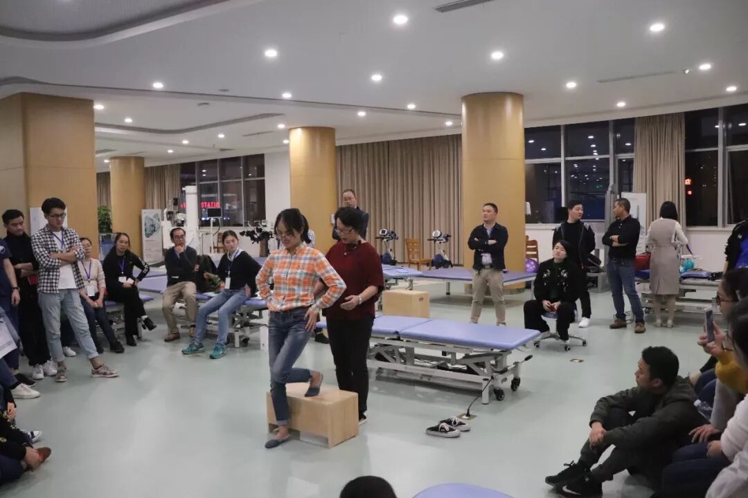 顾连医疗·香港理工大康复治疗师培训计划第一期《下肢功能评估与治疗》在成都顾连康复医院圆满举行