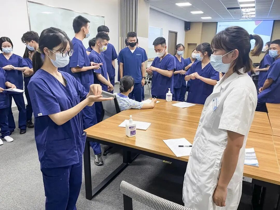 成都顾连康复医院对实习生培训院感防控