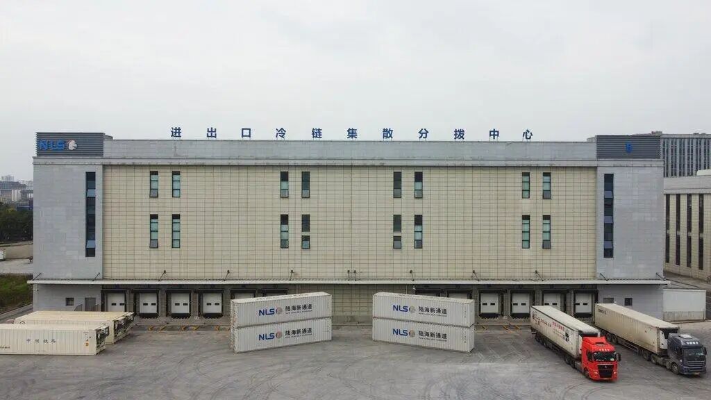 西部陆海新通道首个内陆无水港冻库。受访单位供图