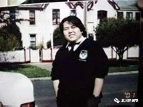 前山西“首富”被2100万悬赏！10年烧掉125亿，5000万摆席娶女明星(图5)