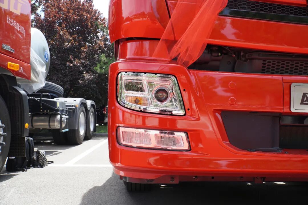 快,省,强,靓,暖,这款欧曼lng牵引车了解一下? - 卡车 - 卓众商用车