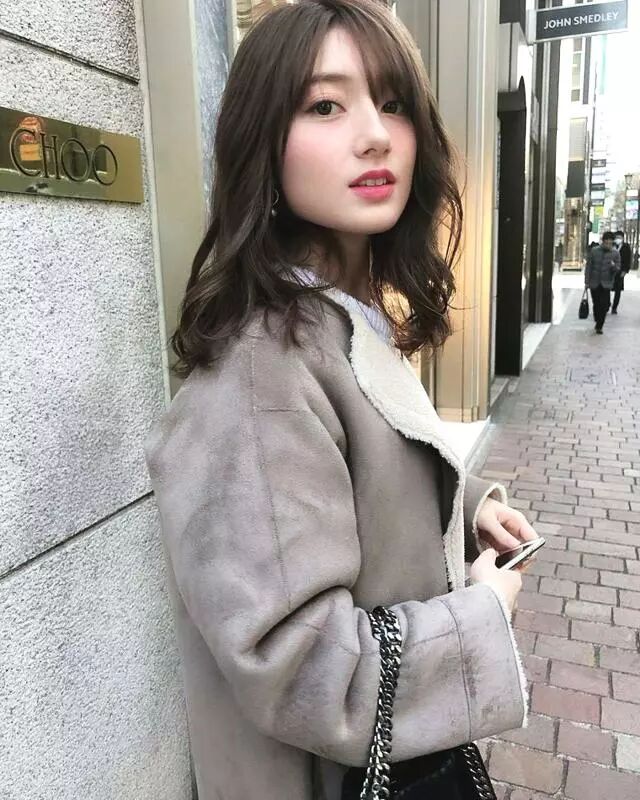 2019超流行的鎖骨發，適合哪種類型的女生呢？ 時尚 第3張